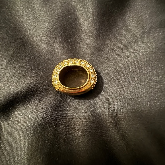 GODIVA Charm Bedazzled with CZ NOT A RING (Looks Vintage) - Picture 6 of 10